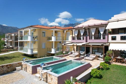 Golden Sunrise Apartments