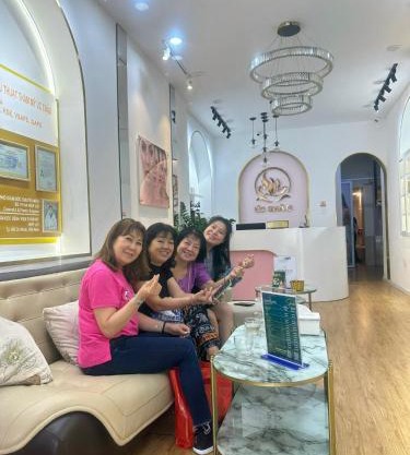 Golden Uc Chau House & Spa
