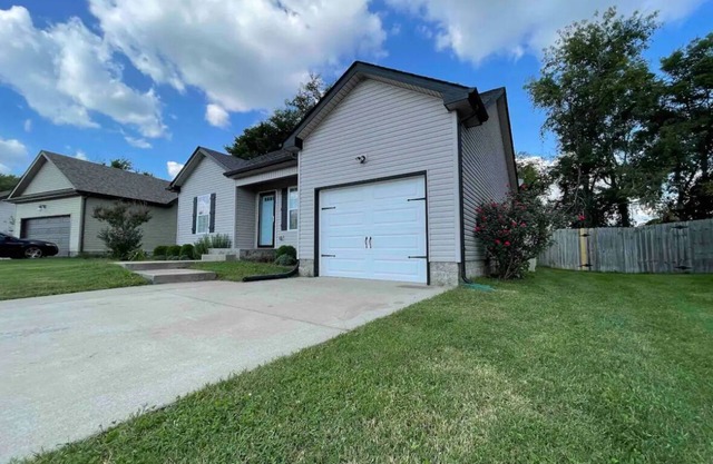 Gorgeous Cozy Residential Home -n9 min walk to park