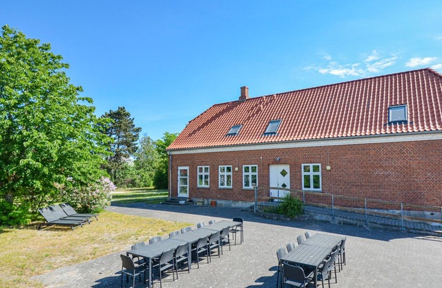 Gorgeous home in Glesborg with WiFi