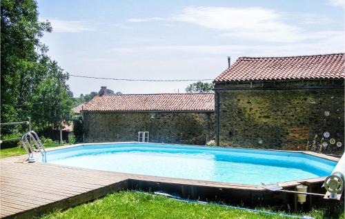 Gorgeous Home In Scillé With Wifi