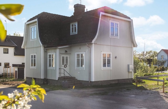 Gorgeous home in Tingsryd with kitchen