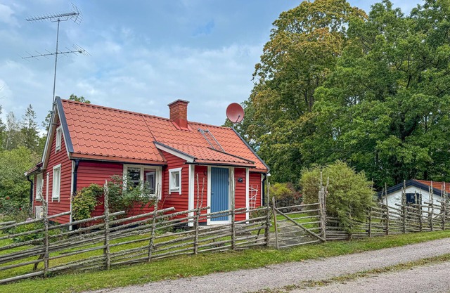 Gorgeous home in Torsås with WiFi