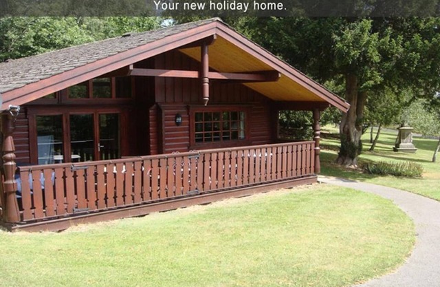 Gorgeous Log Cabin in the beautiful countryside - 1 hour from London