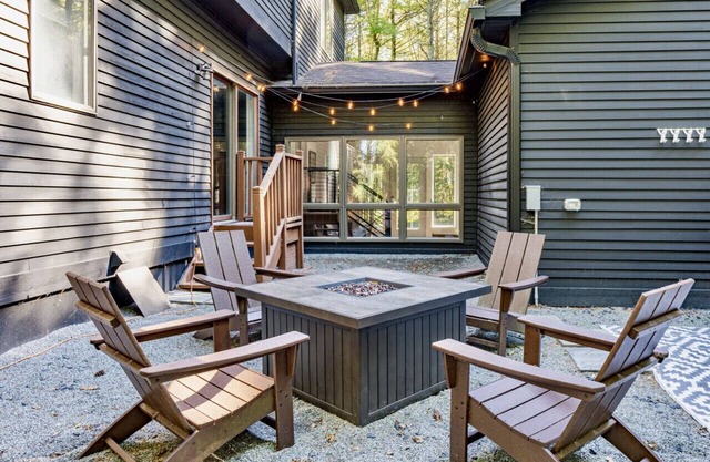 Gorgeous Spacious House w/Hot Tub in Glen Spey