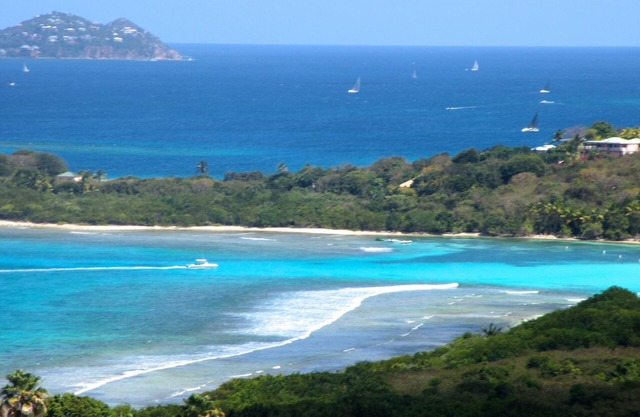 Gorgeous view of St. John and BVI. Luxury bed. New floor & kitchen.