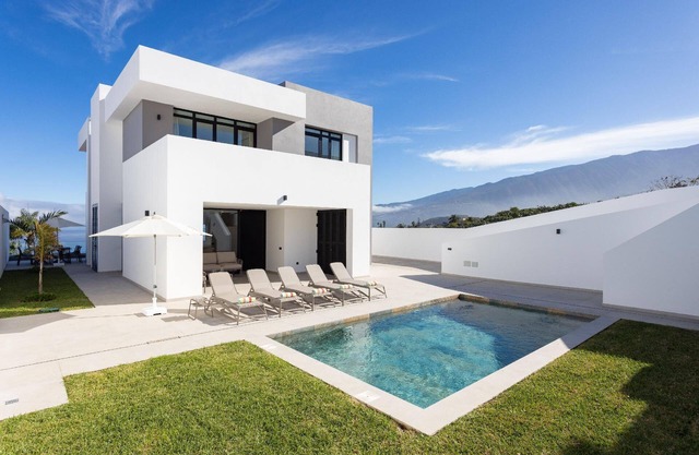 Gorvorana 3 - Privatpool, WLAN, BBQ.