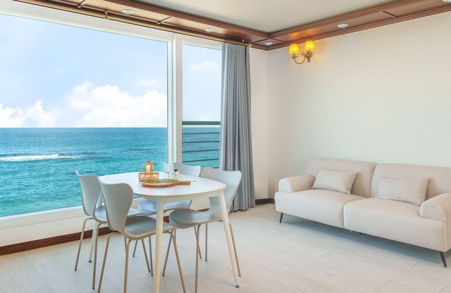 Goseong Beach Jin Spa Pension