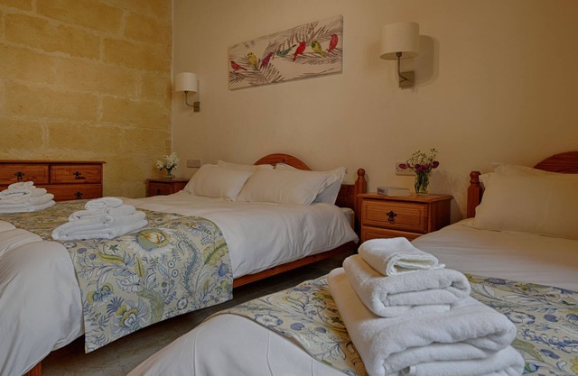 Gozo Inn Vitoria self catered sleeps 8 with private pool