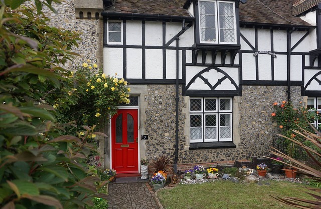 Grade ll Listed 3 Bedroom Holiday Cottage