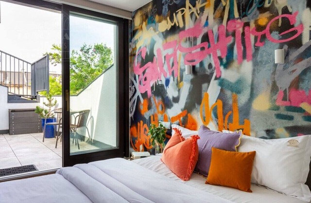 Graffiti Studio with Terrace