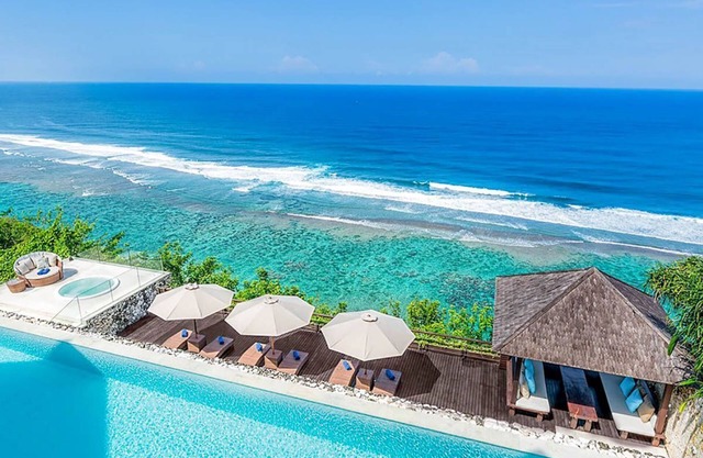 Grand Cliff Ungasan - Five Bedroom Villa, Sleeps 10