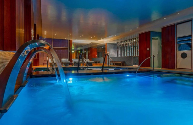 Grand Deluxe 2 Camas at The Westin Lima Hotel & Convention Center! Pool!