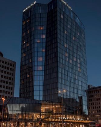 Grand Plaza Hotel & Congress Center