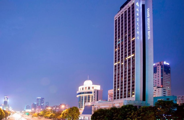 Grand Skylight Hotel Shenzhen Zhonghang
