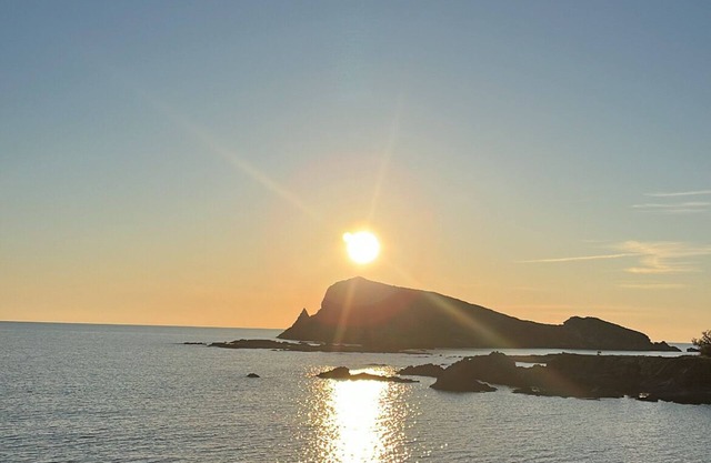Grande Chambre Lumineuse Dans Pittoresque Port de Pêche