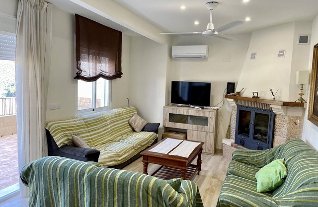 Grandmother Antonia's House in the Heart of Iznájar, Córdoba