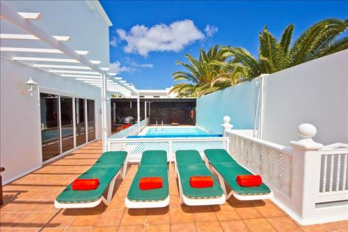 Great Costa Teguise Home Villa Luz De La Fragata 4 Bedrooms Private Pool Central Location