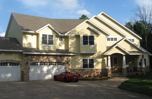 Great For Large Groups! Secluded Fall retreat in the Woods!