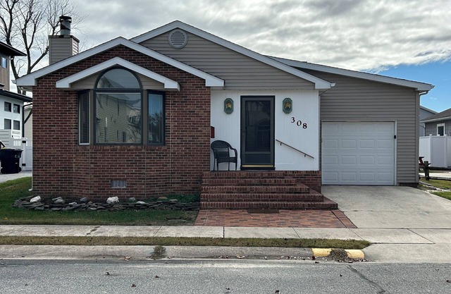 Great Rehoboth Beach House - 3.5 Blocks to Beach!