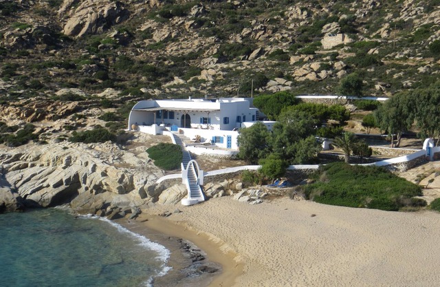 Greek Island Beach Villa /'Private' Beach
