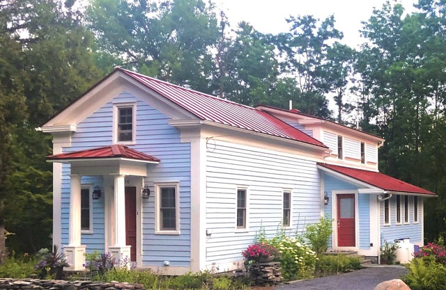 Greek Revival cottage