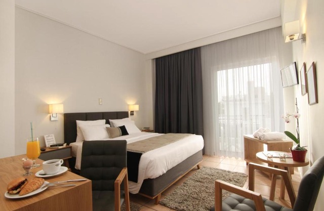 Green Hill Hotel