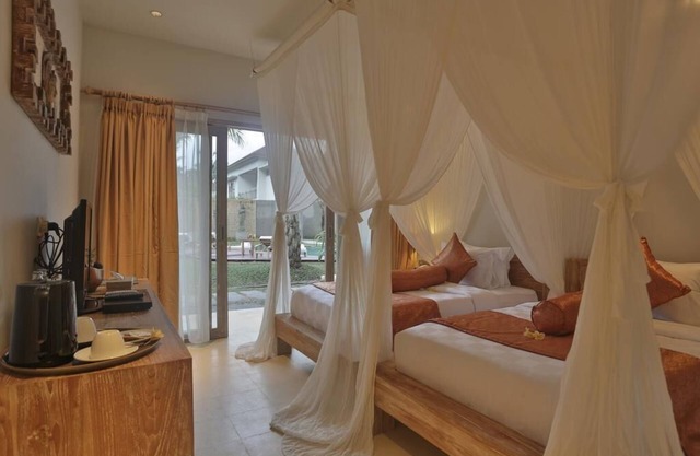 Greenery 3 Bedroom + Breakfast with Private Pool Villa