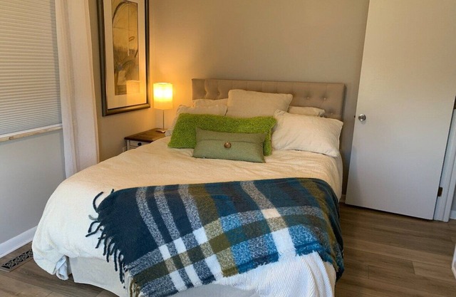 Greenside Retreat 1BR Retreat 1st floor, U of Dayton, Cedarville U