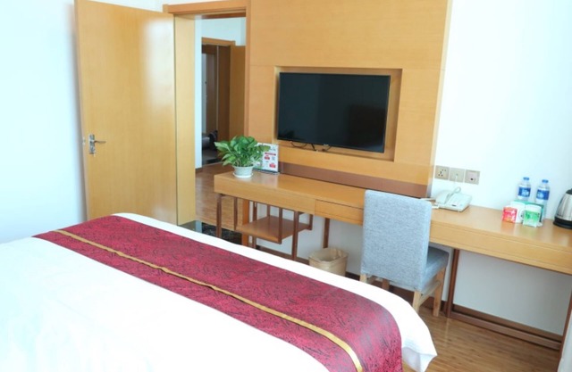 GreenTree Inn Beijing Huairou District Beifang Town Xingfu Avenue Business Hotel