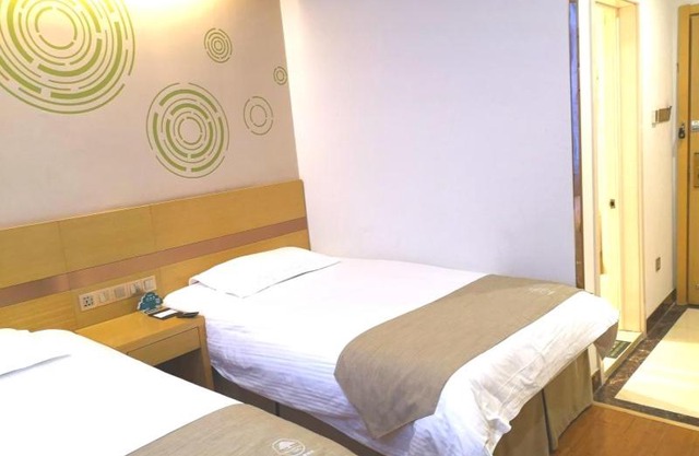 GreenTree Inn Beijing Tongzhou District Ciqu Subway Station Express Hotel