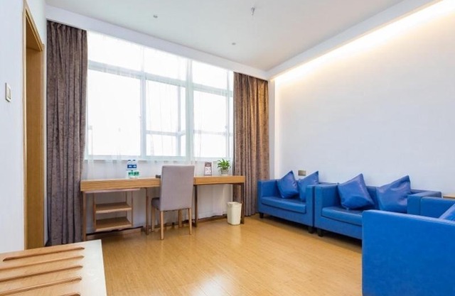 GreenTree Inn Changzhou Xixiasu Town Express Hotel