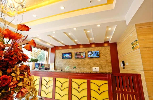 GreenTree Inn JiangSu Changzhou Dinosaur Park Global Harbor Express Hotel