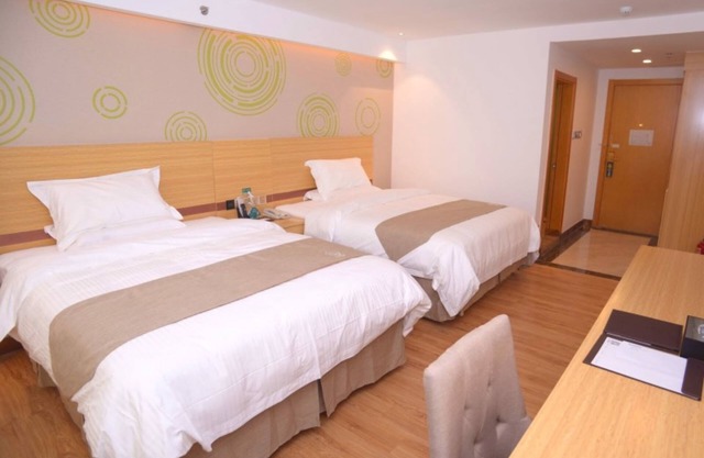 GreenTree Inn Zhongshan West District Fuhua Road Hotel