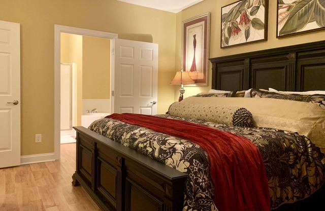 Greenville luxury Condo - Sleep 4