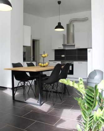 Großzügiges Zimmer im Zentrum mit 2 Betten