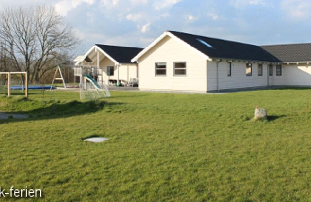 Group holiday home with pool area on the beautiful Baltic island of Als