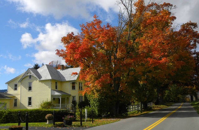Guest House in Burkes Garden VA on the Appalachian Trail and Va Bike Trail