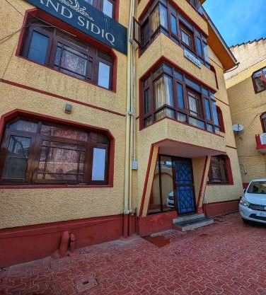 Guest house in srinagar kashmir
