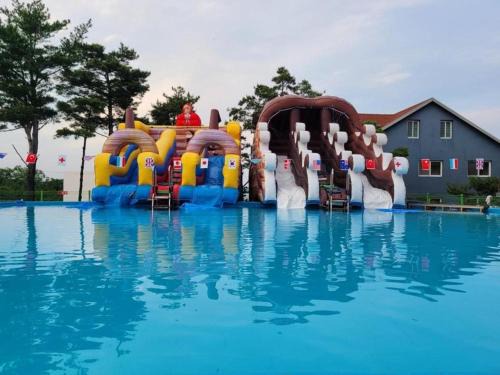 Gyeongju Insta Spa Pension Spa, Individual BBQ