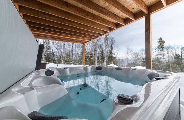 Hôtel à la maison - Le Quintessence, spa et vue