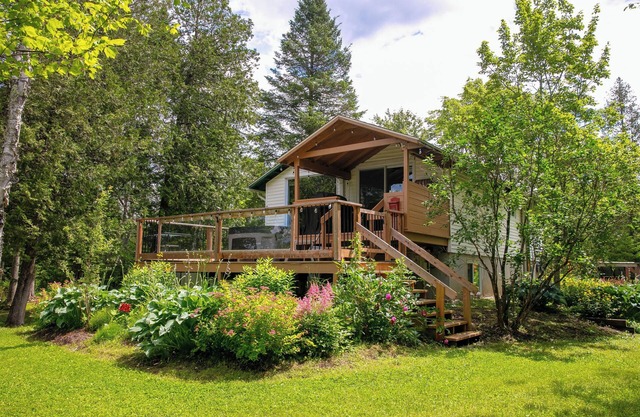 Hôtel à la maison - Chalet le Riverain