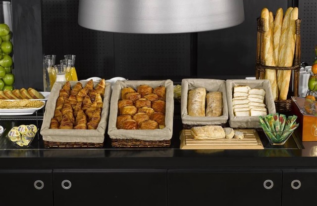 Hôtel Inn Design Laval