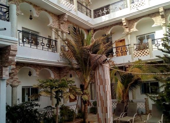 Hôtel Paradialaw