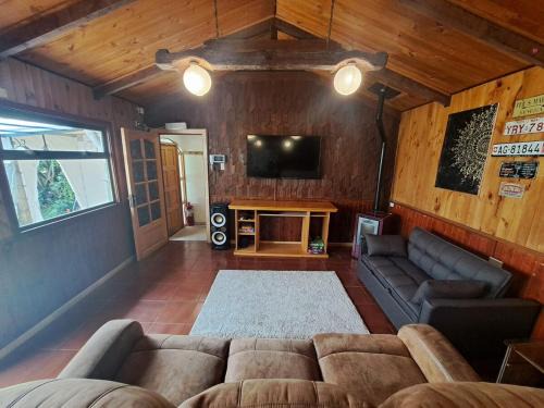 Habitación cocina y Quincho con Piscina temperada