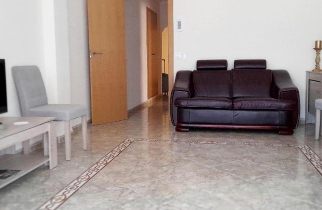 Habitación Privada Cerca de Valencia En Vivienda Compartida