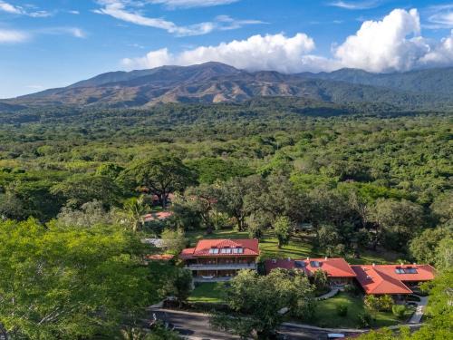 Hacienda Guachipelin Volcano Ranch Hotel & Hot Springs