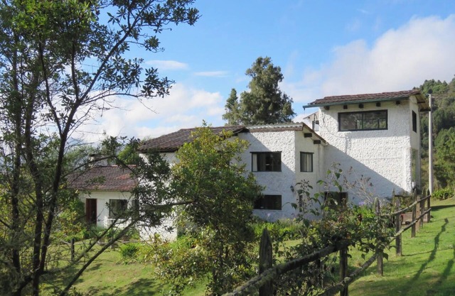 Hacienda Montecarlo con Privilegiada Vista al Embalse del Sisga