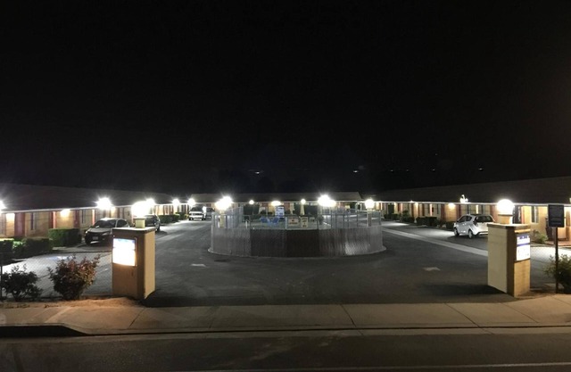 Hacienda Motel