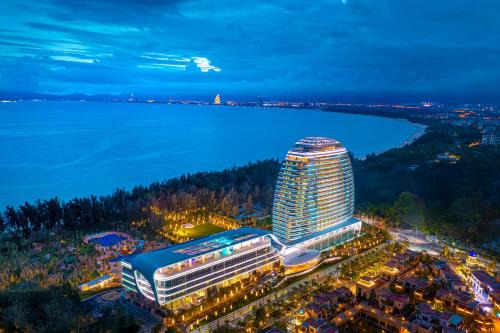 Hainan Sangem Moon Hotel
